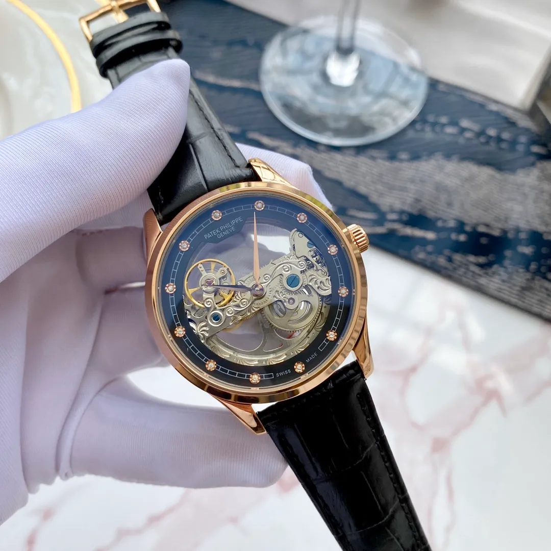 【Foreign Trade Import】💰1440! Patek Philippe (top quality, outstanding debut) 🎉🎉 [Type]: Fine men's watch (top grade) exquisite hollowing [Strap]: Genuine leather strap (durable) [Movement]: Top mechanical movement (stable) [Material]: Mineral super strong mirror (wear-resistant) Exquisite quality and generous style, excellent temperament, wise and exclusive [Size]: 43mm diameter, 12mm thick, hot sale! Welcome to reprint!